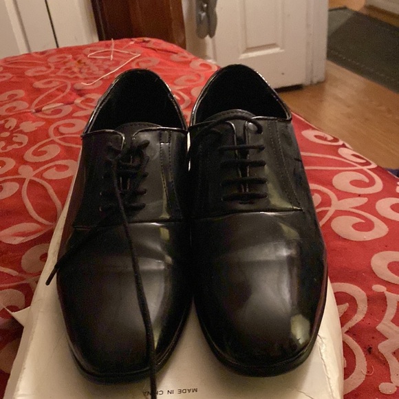 Black lace up shoes - Picture 7 of 8